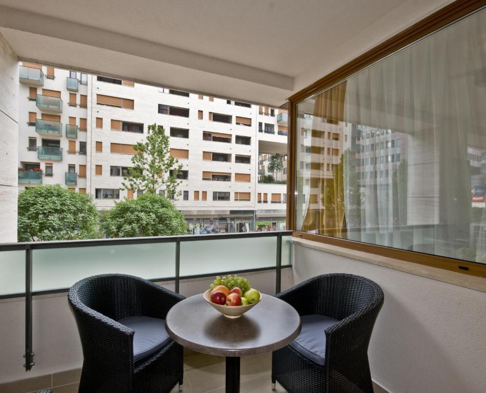 Corvin Lux Aparthotel Budapest Rom bilde