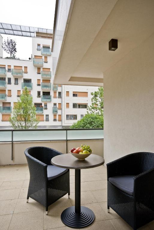 Corvin Lux Aparthotel Budapest Eksteriør bilde