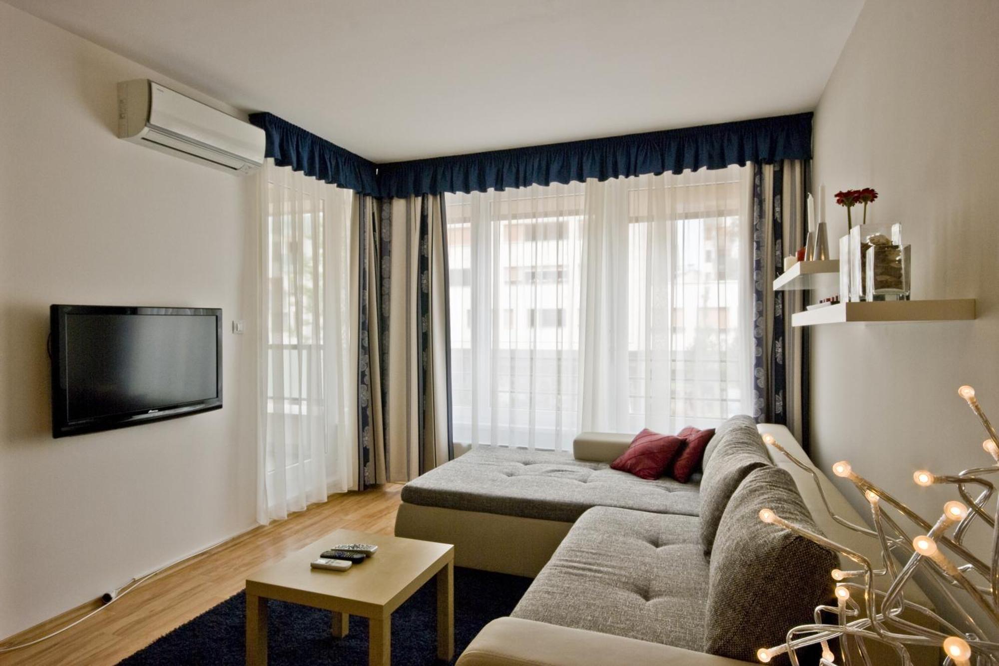 Corvin Lux Aparthotel Budapest Eksteriør bilde