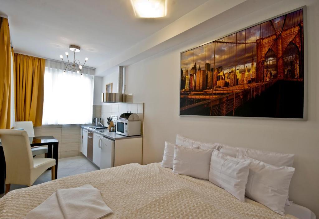 Corvin Lux Aparthotel Budapest Rom bilde