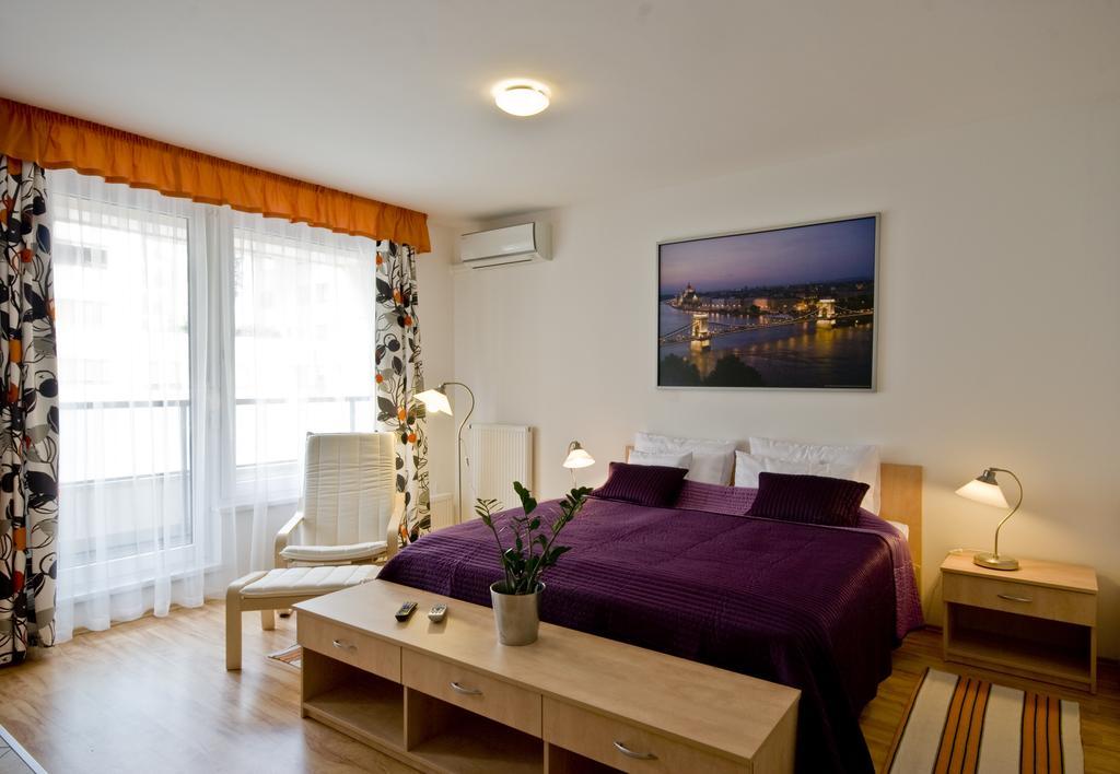Corvin Lux Aparthotel Budapest Eksteriør bilde