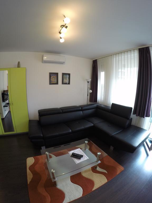 Corvin Lux Aparthotel Budapest Eksteriør bilde